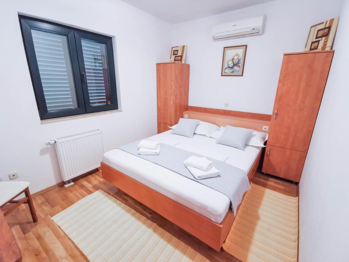 Apartments Vukovic Vanja 마카르스카 외부 사진